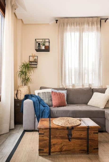 Atico Con Terraza Y Chimenea Junto A Universidad Αλκαλά ντε Ενάρες Εξωτερικό φωτογραφία